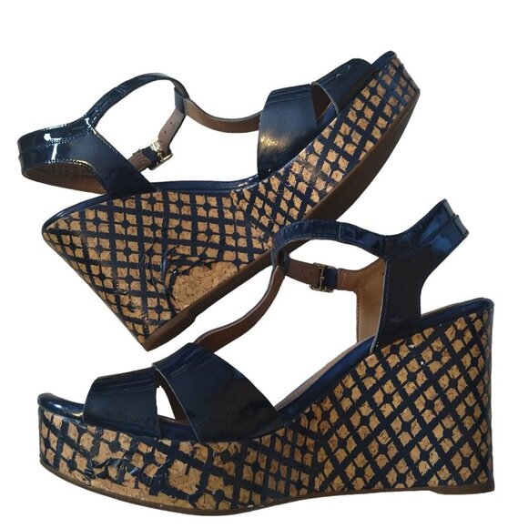 Clarks Artisan Women's Size 9 Strappy Platform Wedge Heel Sandals *READ DESC* - Picture 1 of 8